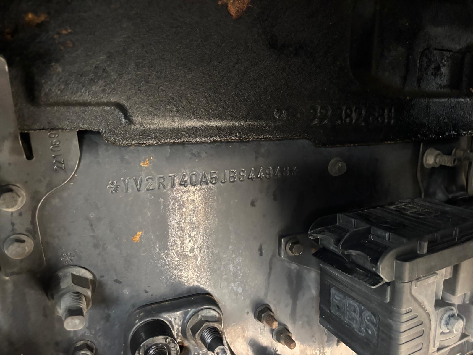 
								Cabeza tractora Volvo FH13 500 4×2 Diesel Euro 6 usada full									