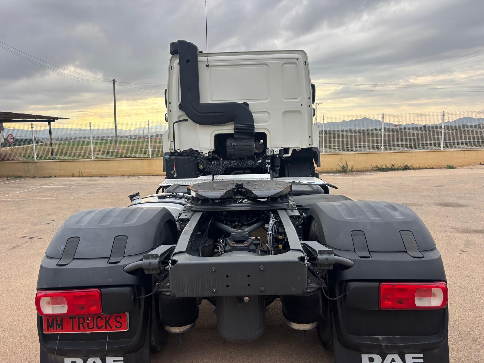 
								Cabeza tractora DAF CF FT 450 4×2 Diesel Euro 6 usada full									