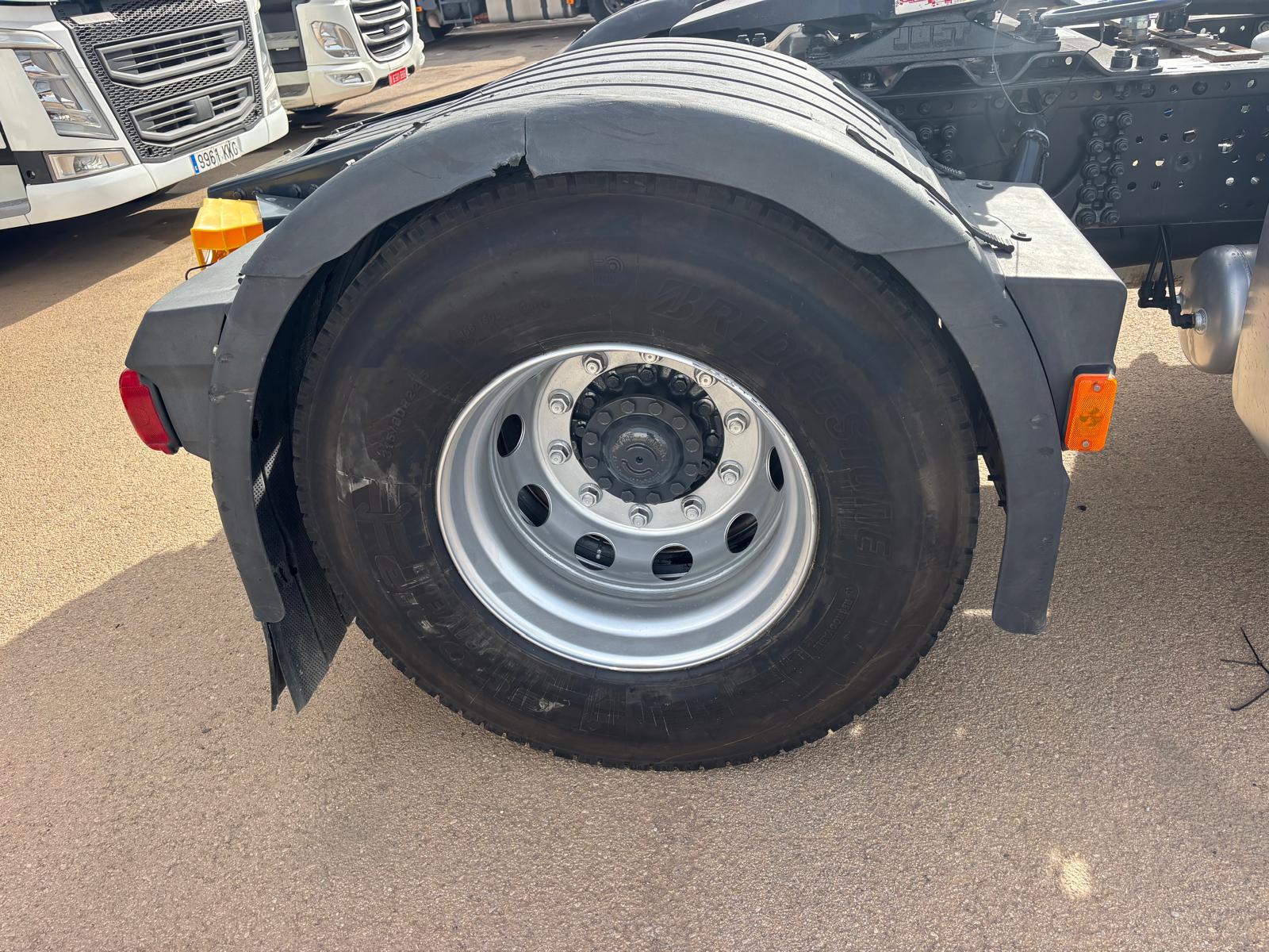 
								Cabeza tractora Iveco Stralis 510 4×2 Diesel Euro 6 Sistema hidráulico usada full									