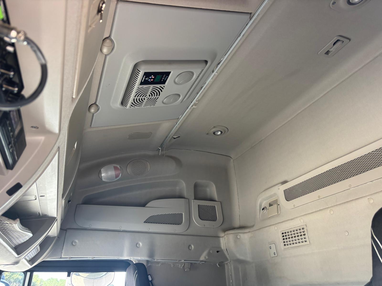 
								Cabeza tractora Iveco Stralis 510 4×2 Diesel Euro 6 Sistema hidráulico usada full									