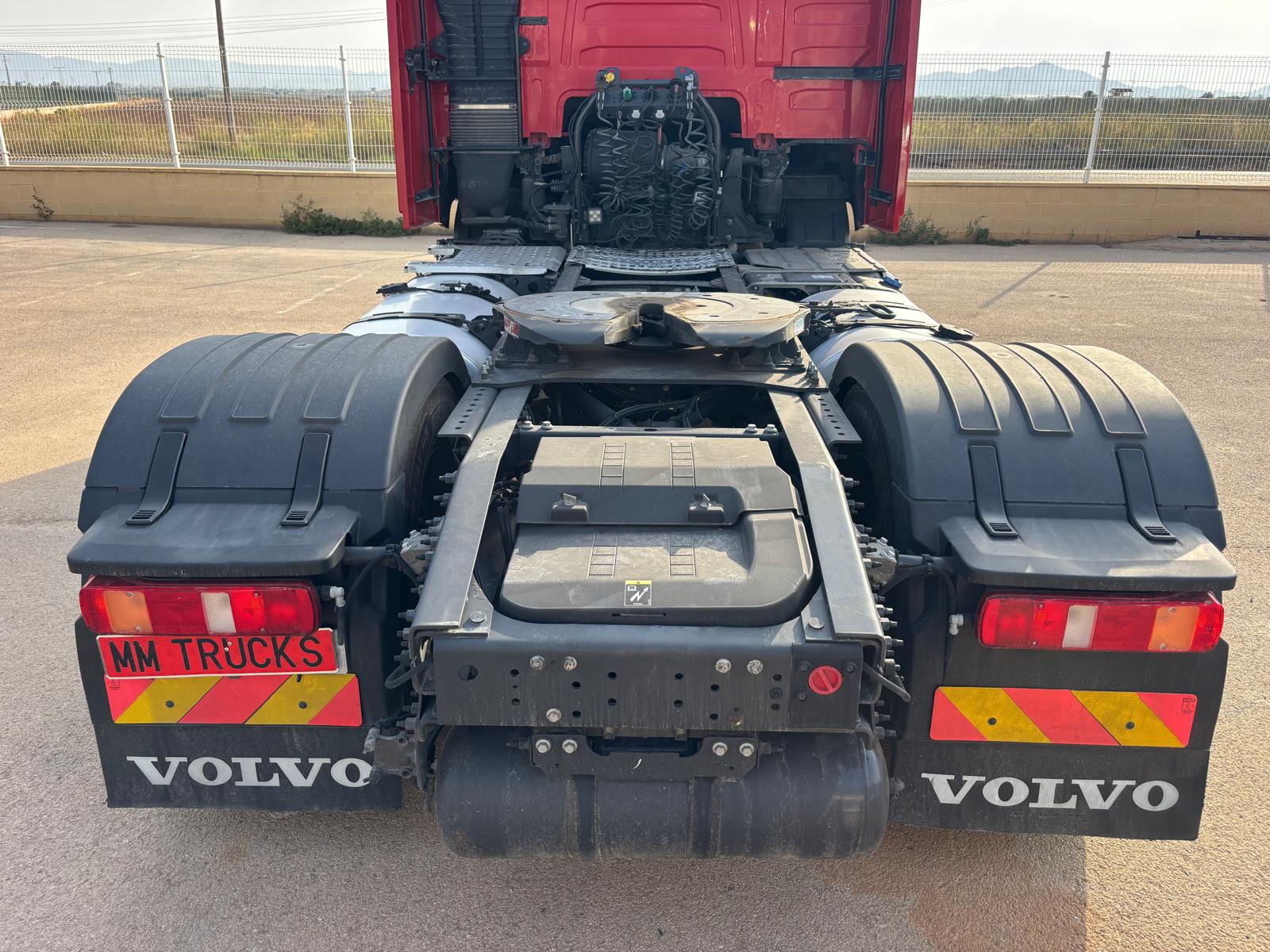 
								Cabeza tractora Volvo FH13 500 4×2 Diesel Euro 6 usada full									